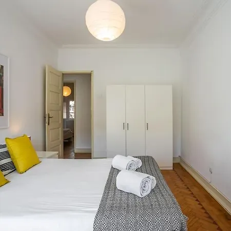 דירה Family Tailor Made Flat In Areeiro ליסבון