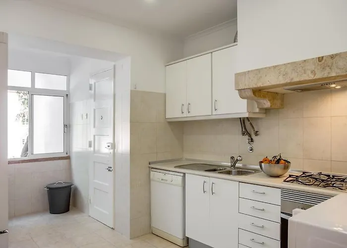 아파트 Family Tailor Made Flat In Areeiro