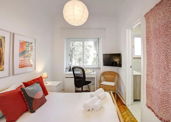 아파트 Family Tailor Made Flat In Areeiro *